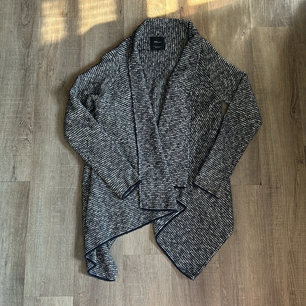 ZARA knit Black and White Open Front Cardigan